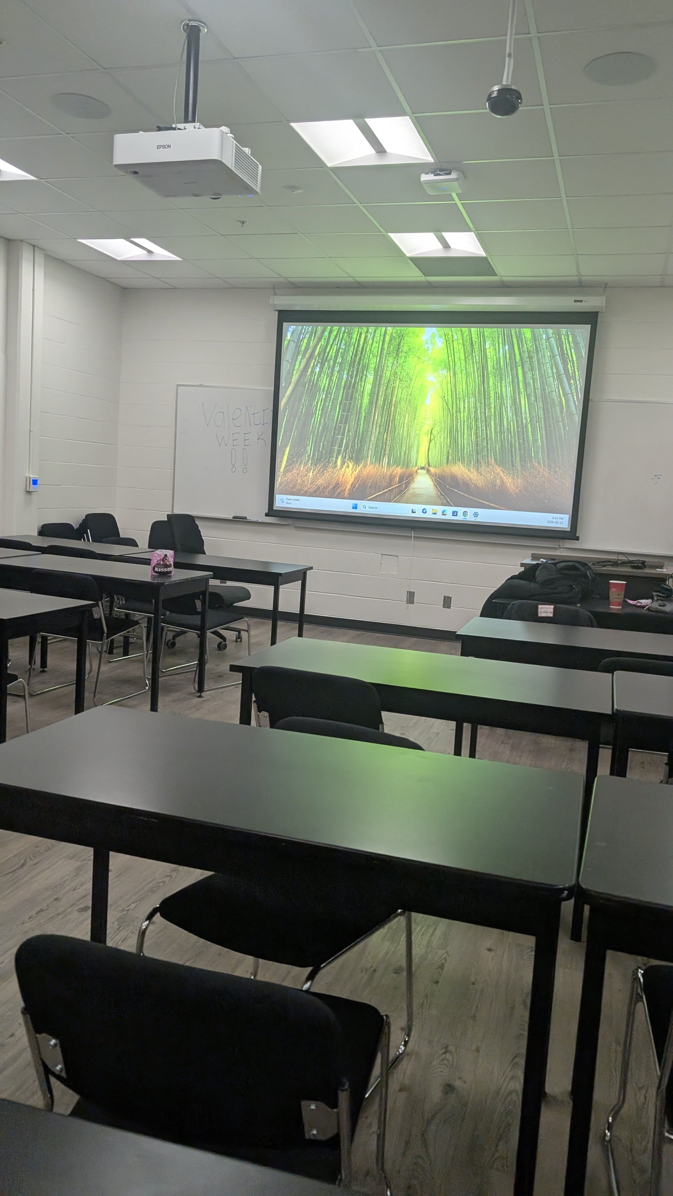 I attended an anime club event and recorded the event sounds.