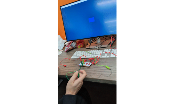 Here's my activity 2 formstorming that I worked on with Mikaela and Tanzeel. We experimented with fruits, jewelry, random objects that were conductive and made some non conductive objects conductive using copper tape or water.